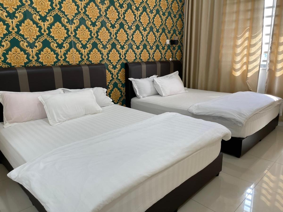 1000sqm 3 bedroom, 2 bathroom Apartamento in Batu Burok Kuala Terengganu Exterior foto